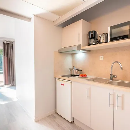 מלון דירות Zenitude Hotel-residences לה קאנה